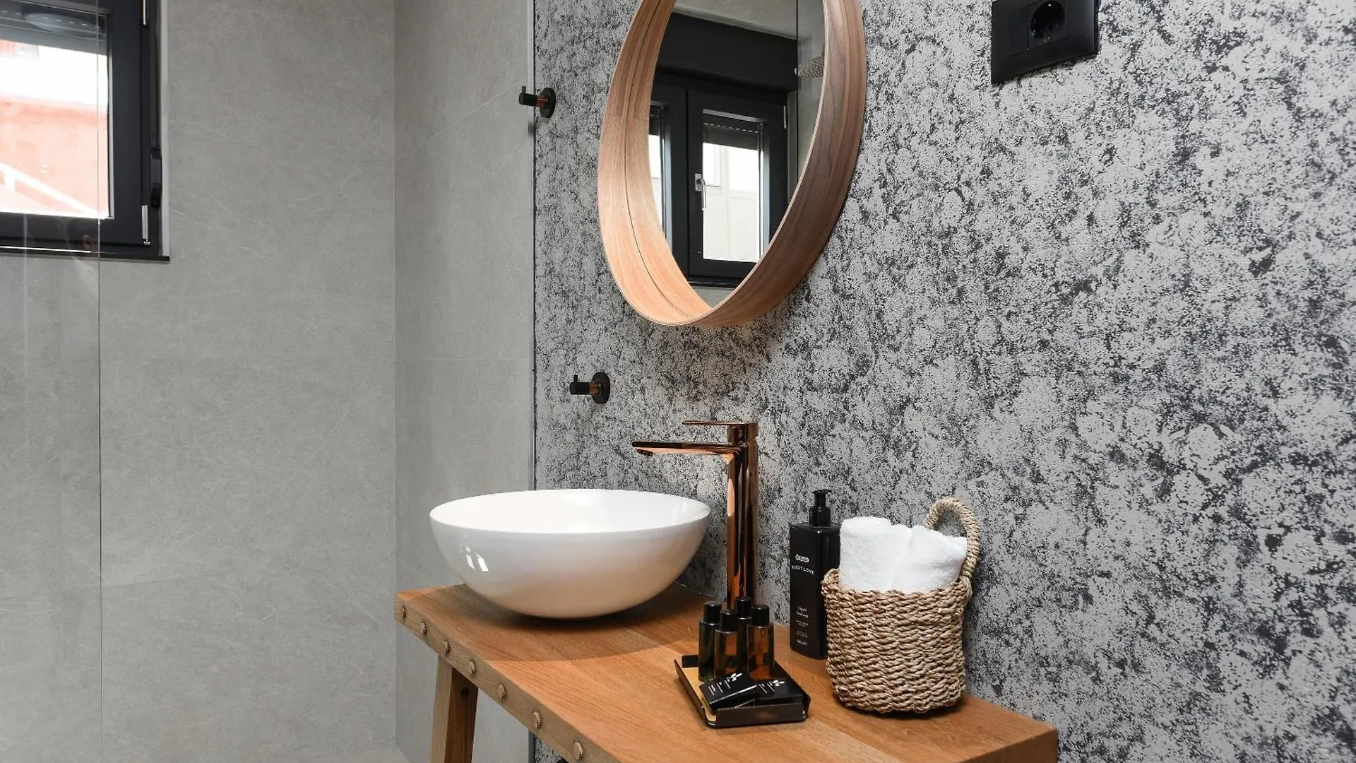 New Luxury Feel Good House By The Sea Villa Zdrelac